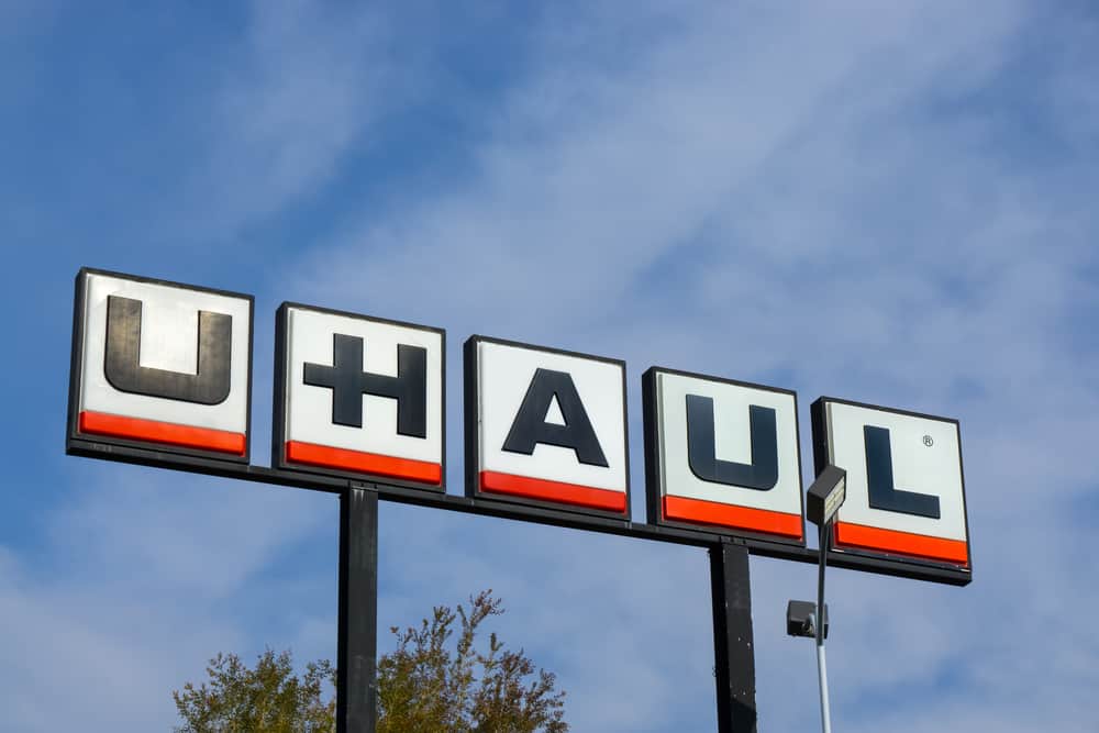 U-Haul sign and logo